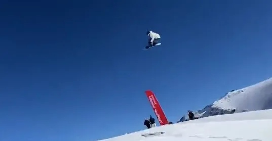 圖片來源：新體育網(wǎng)視頻截圖。