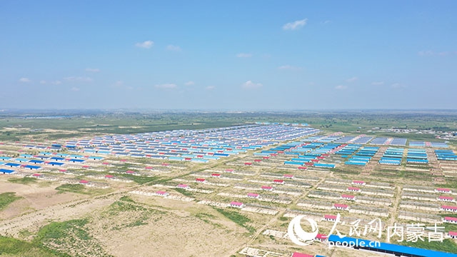 科右中旗被列入全國肉牛全產(chǎn)業(yè)鏈典型縣，入選國家級現(xiàn)代產(chǎn)業(yè)園創(chuàng)建名單。（科右中旗委宣傳部提供）