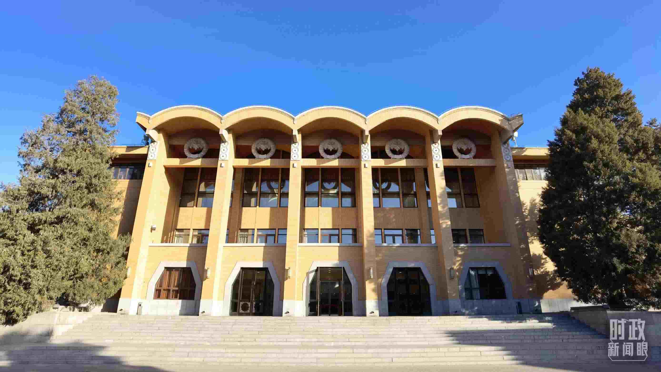 △2023年3月1日，中央黨校建校90周年慶祝大會在這里舉行。（總臺央視記者石丞拍攝）