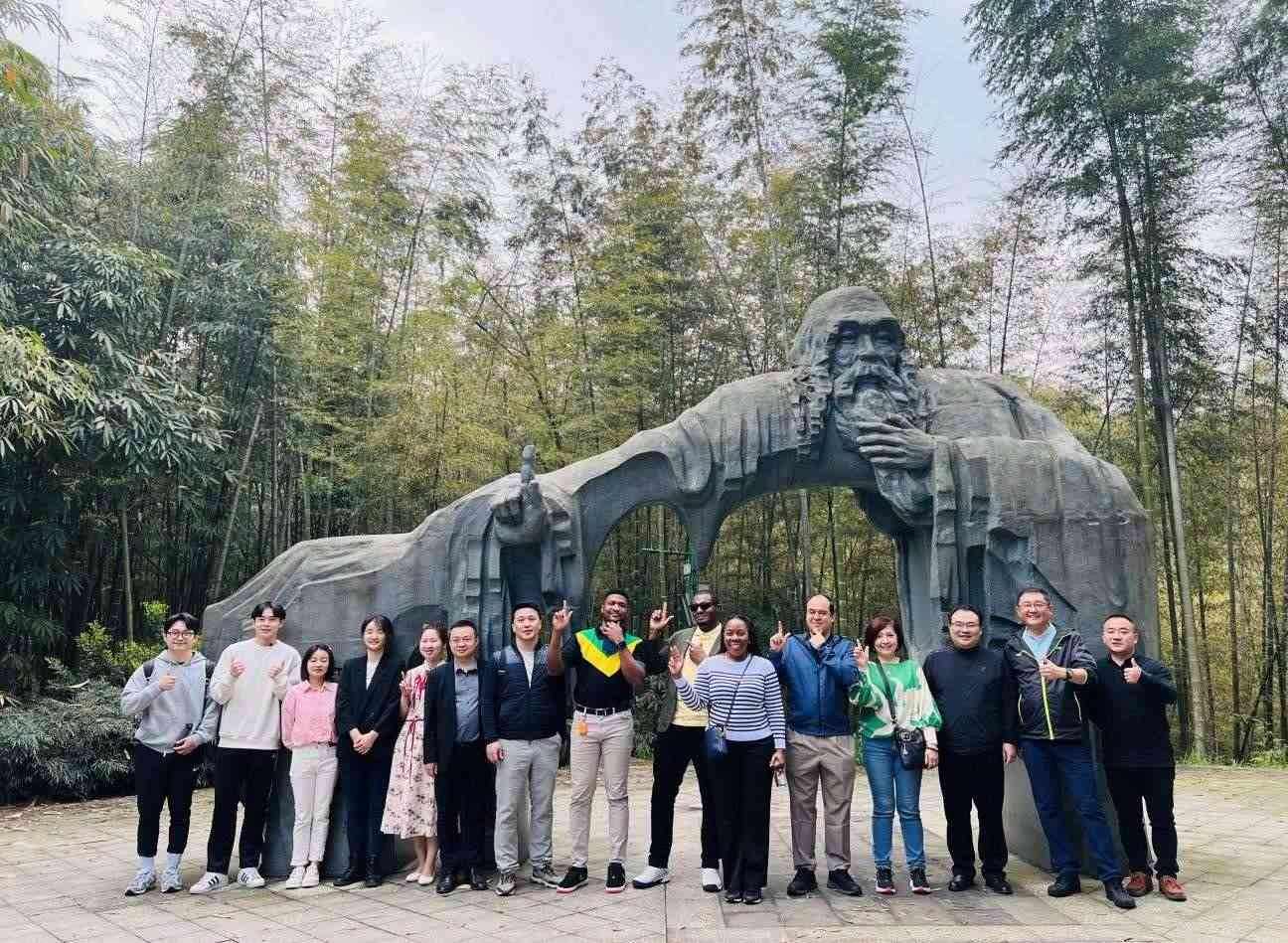 Guizhou Echo | 這一波，貴州又圈“國(guó)際粉”了