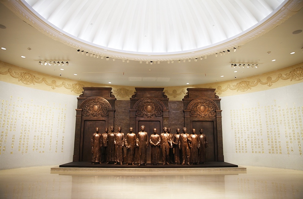 中共一大紀(jì)念館序廳。人民網(wǎng)記者 楊文全攝