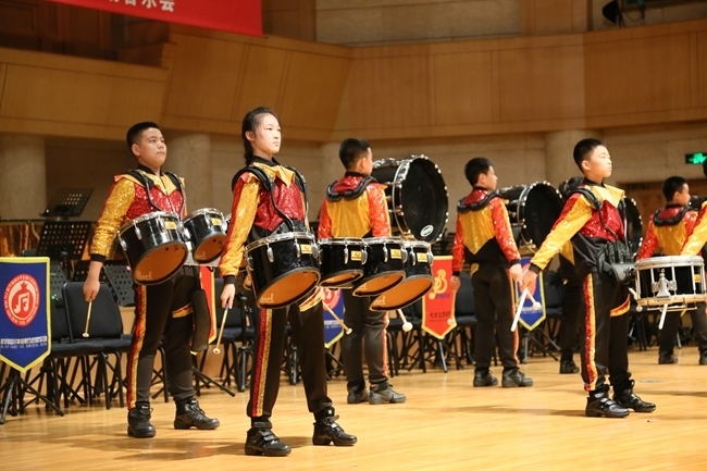 “樂動(dòng)金帆 ‘藝’起交響”為主題的專場音樂會(huì)現(xiàn)場。主辦方供圖