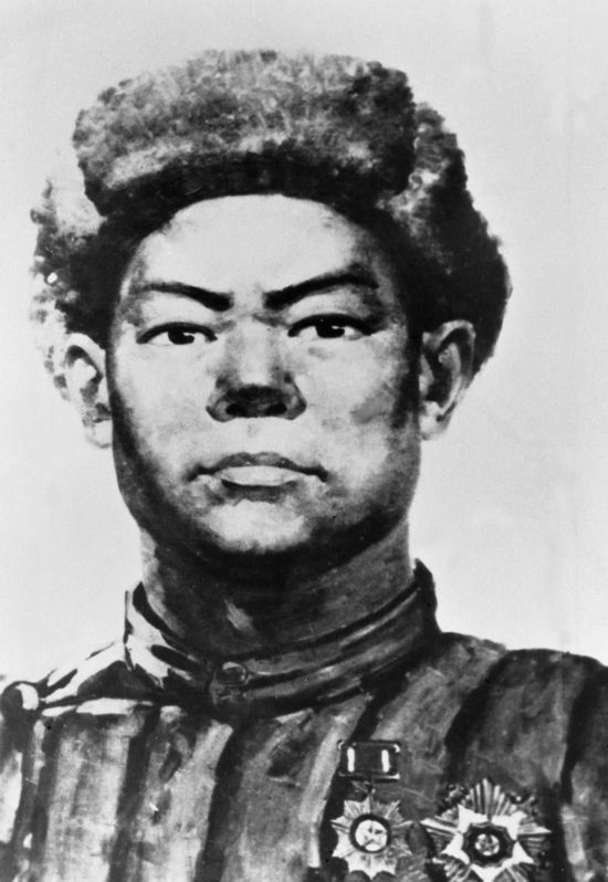 這是黃繼光像。新華社發(fā)（資料照片）