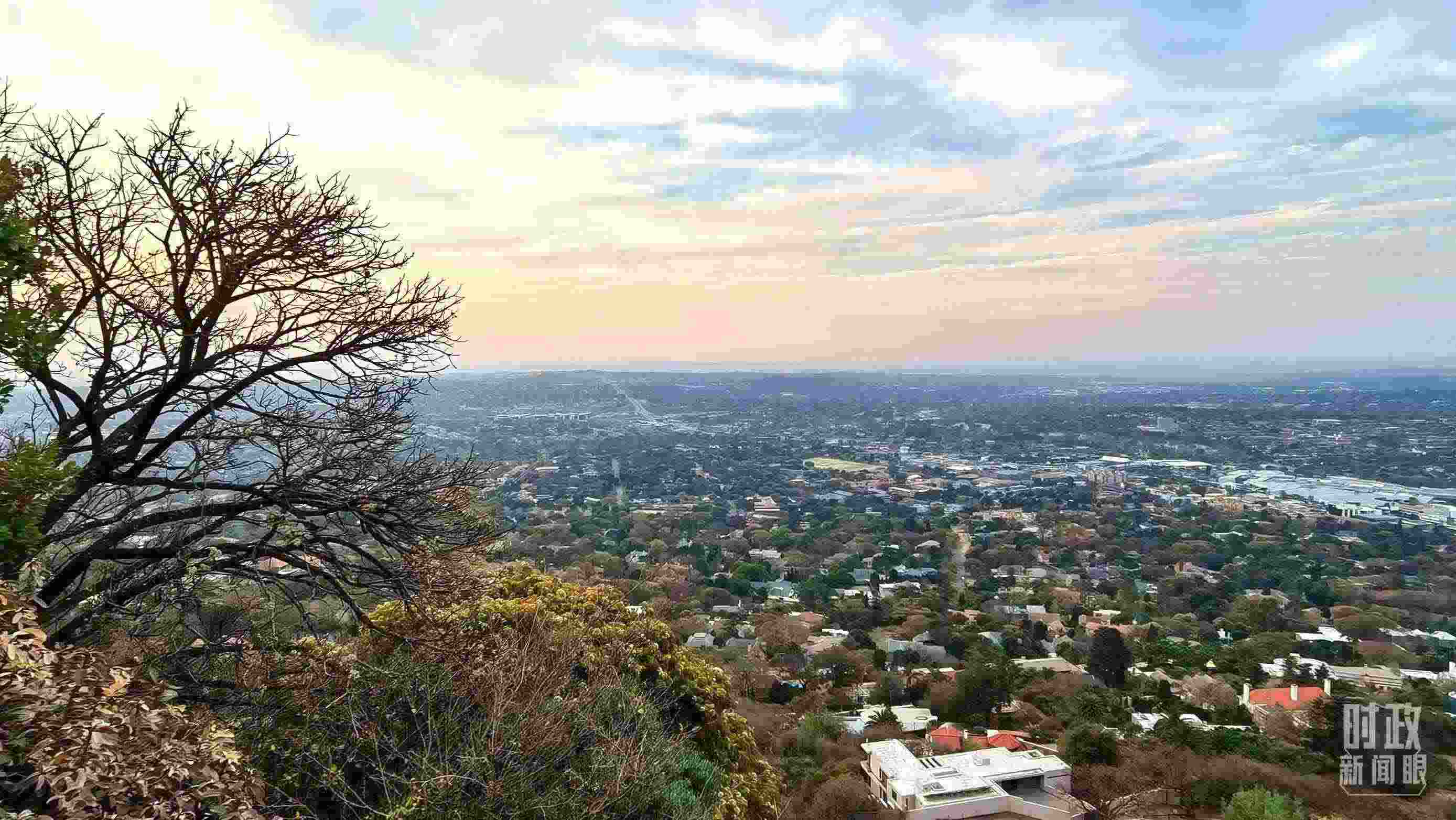 △南非約翰內(nèi)斯堡。（總臺央視記者韓銳拍攝）