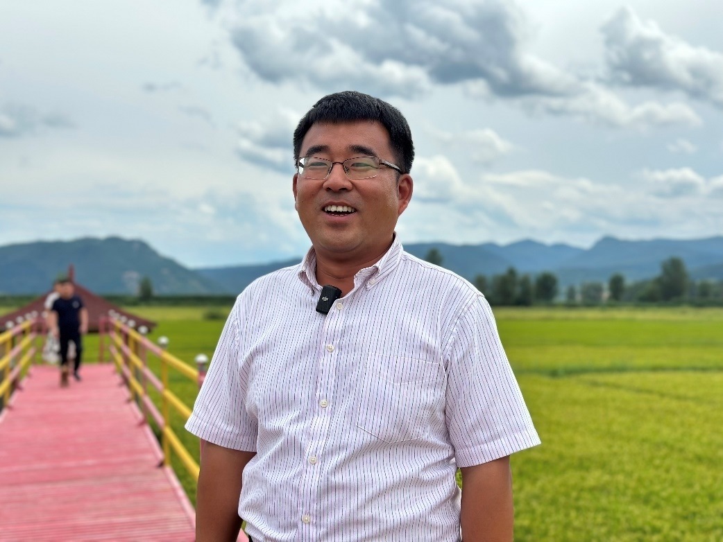 和龍市東城鎮(zhèn)光東村村書記金憲。人民網(wǎng)記者 金洪花 攝