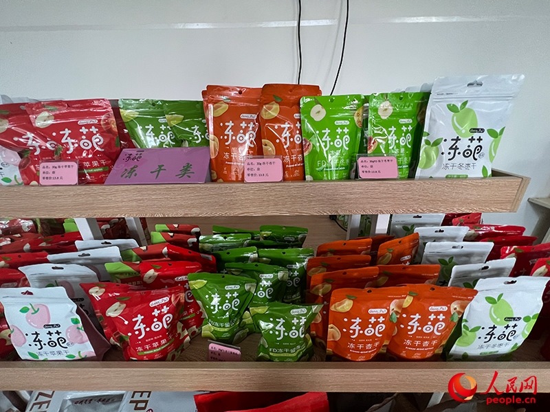 各種凍干食品。人民網(wǎng)記者 常雪梅攝
