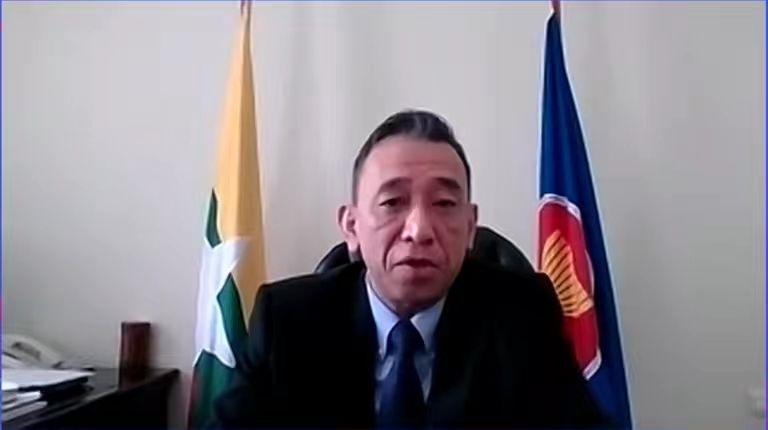 昂苗敏致辭。中國駐東盟使團(tuán)供圖