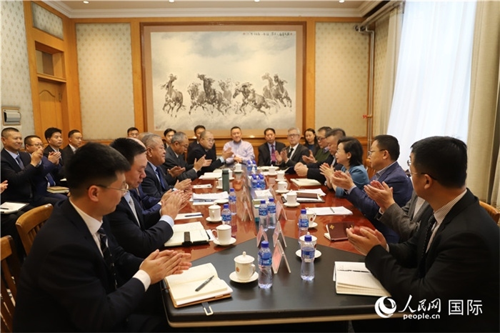 3.2023年10月30日，中國駐蒙使館座談會(huì)現(xiàn)場。人民網(wǎng)記者 霍文攝