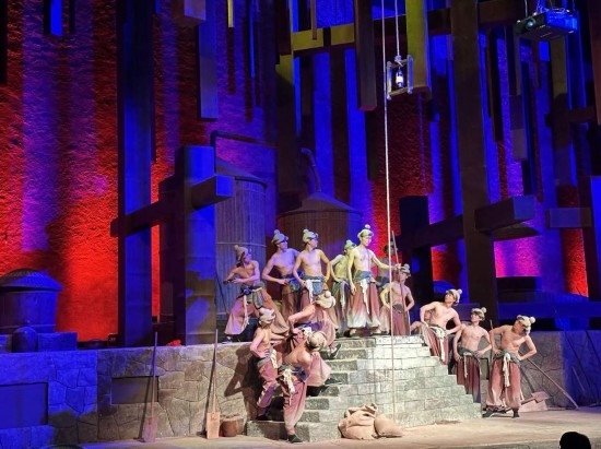 《天釀》演出場景。本報記者劉書文攝