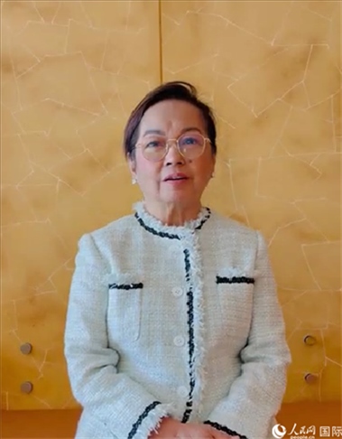 菲律賓前總統(tǒng)阿羅約通過(guò)視頻發(fā)表致辭。人民網(wǎng)記者樊帆 攝