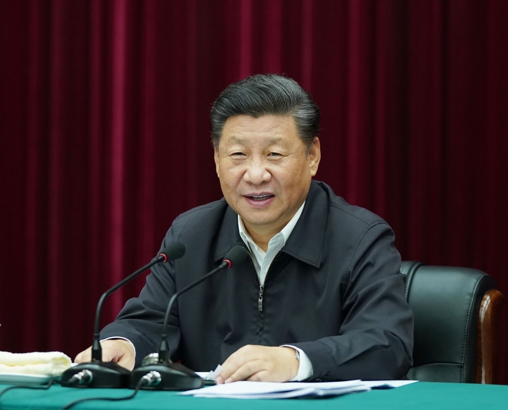 2019年9月18日上午，中共中央總書記、國家主席、中央軍委主席習(xí)近平在鄭州主持召開黃河流域生態(tài)保護(hù)和高質(zhì)量發(fā)展座談會并發(fā)表重要講話。新華社記者 謝環(huán)馳 攝