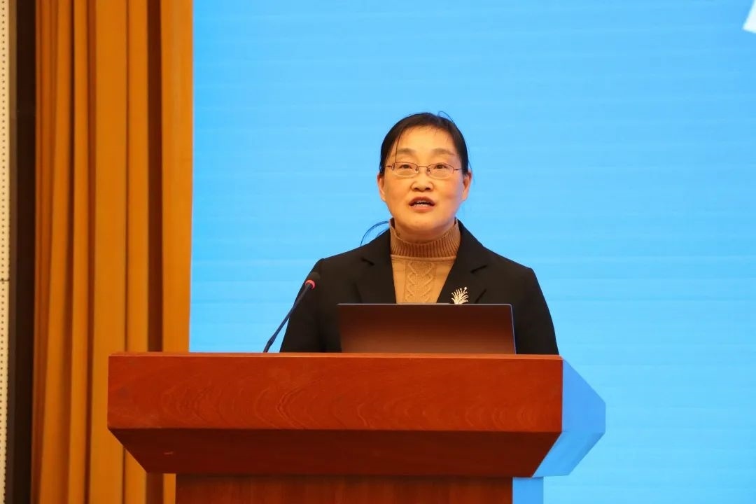 浙江省社會科學(xué)界聯(lián)合會黨組成員、秘書長劉東致辭。主辦方供圖