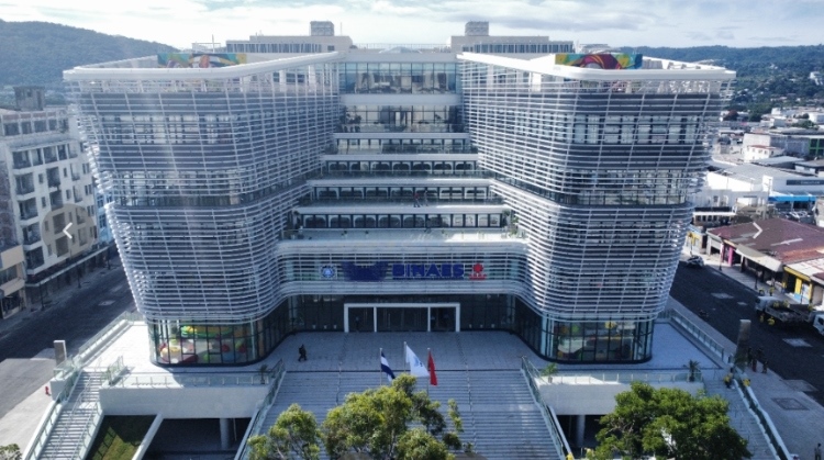 圖為中國(guó)援建薩爾瓦多國(guó)家圖書(shū)館實(shí)景。 圖片由中國(guó)援薩爾瓦多國(guó)家圖書(shū)館項(xiàng)目施工技術(shù)組提供