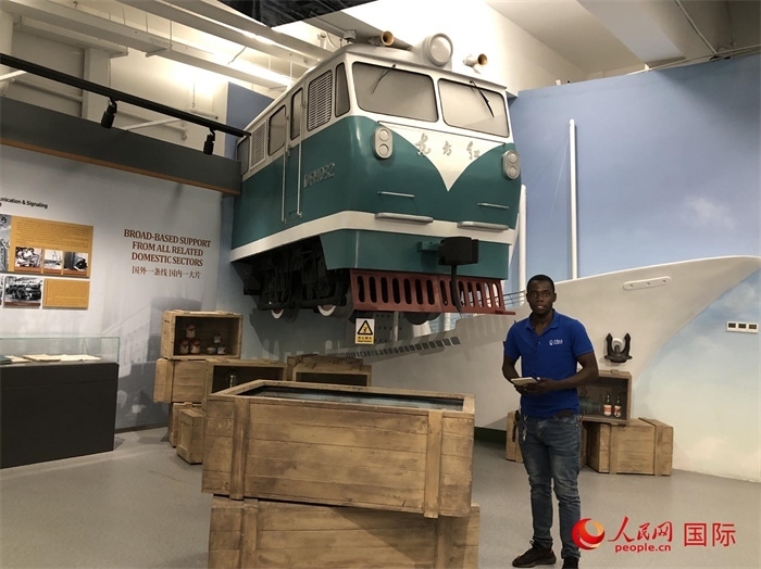 紀念園內(nèi)部 黃培昭攝