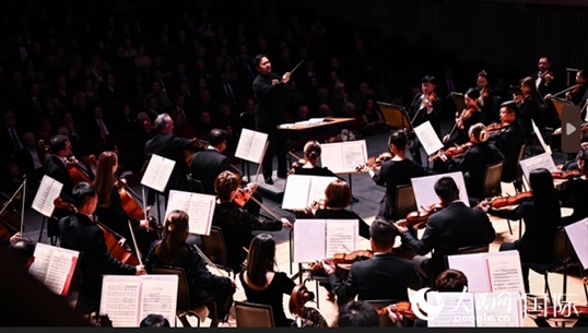 演出現(xiàn)場(chǎng)。人民網(wǎng) 郭錦標(biāo)攝