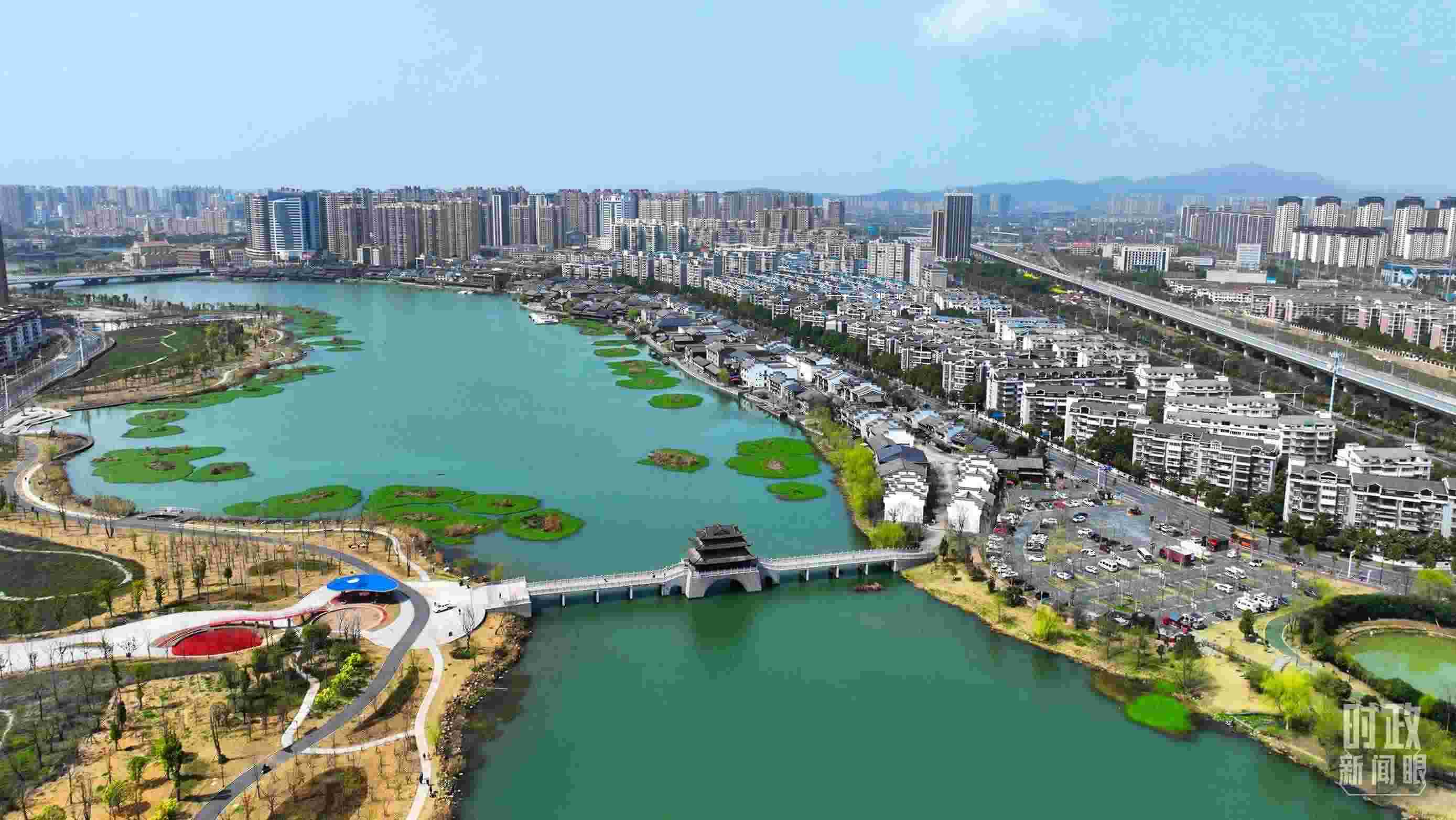 湖南常德。此次座談會前，習近平在長沙、常德兩地實地考察。（總臺央視記者范凱拍攝）