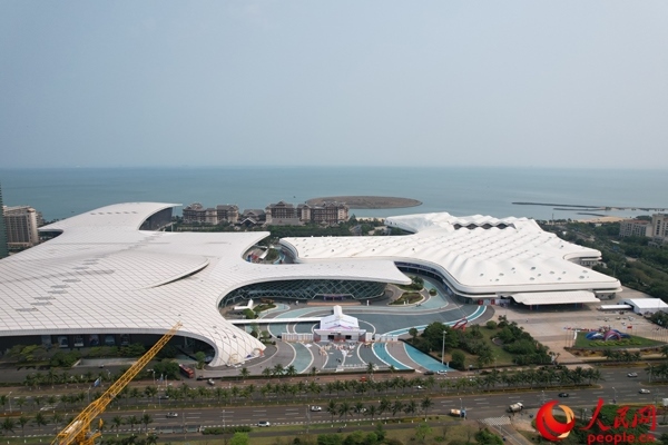 航拍第四屆消博會主會場。人民網記者 孟凡盛攝