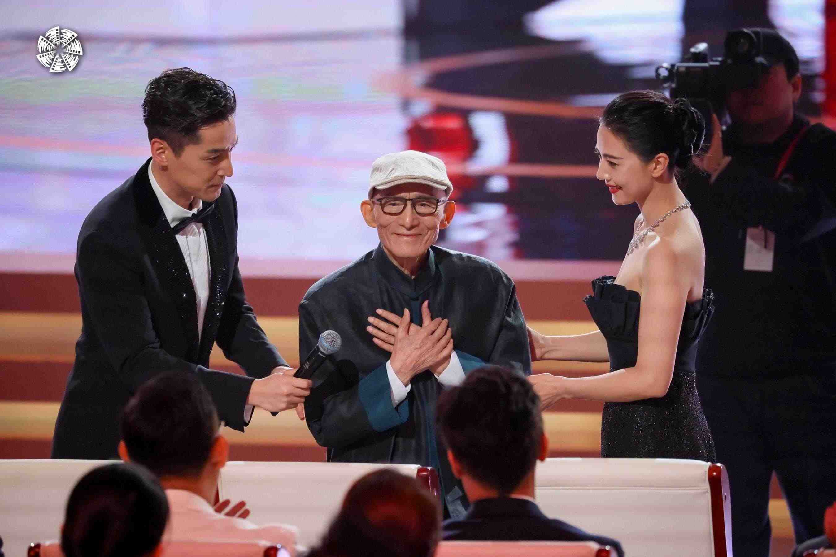 從左到右依次為演員胡歌，演員游本昌，演員高圓圓。主辦方供圖