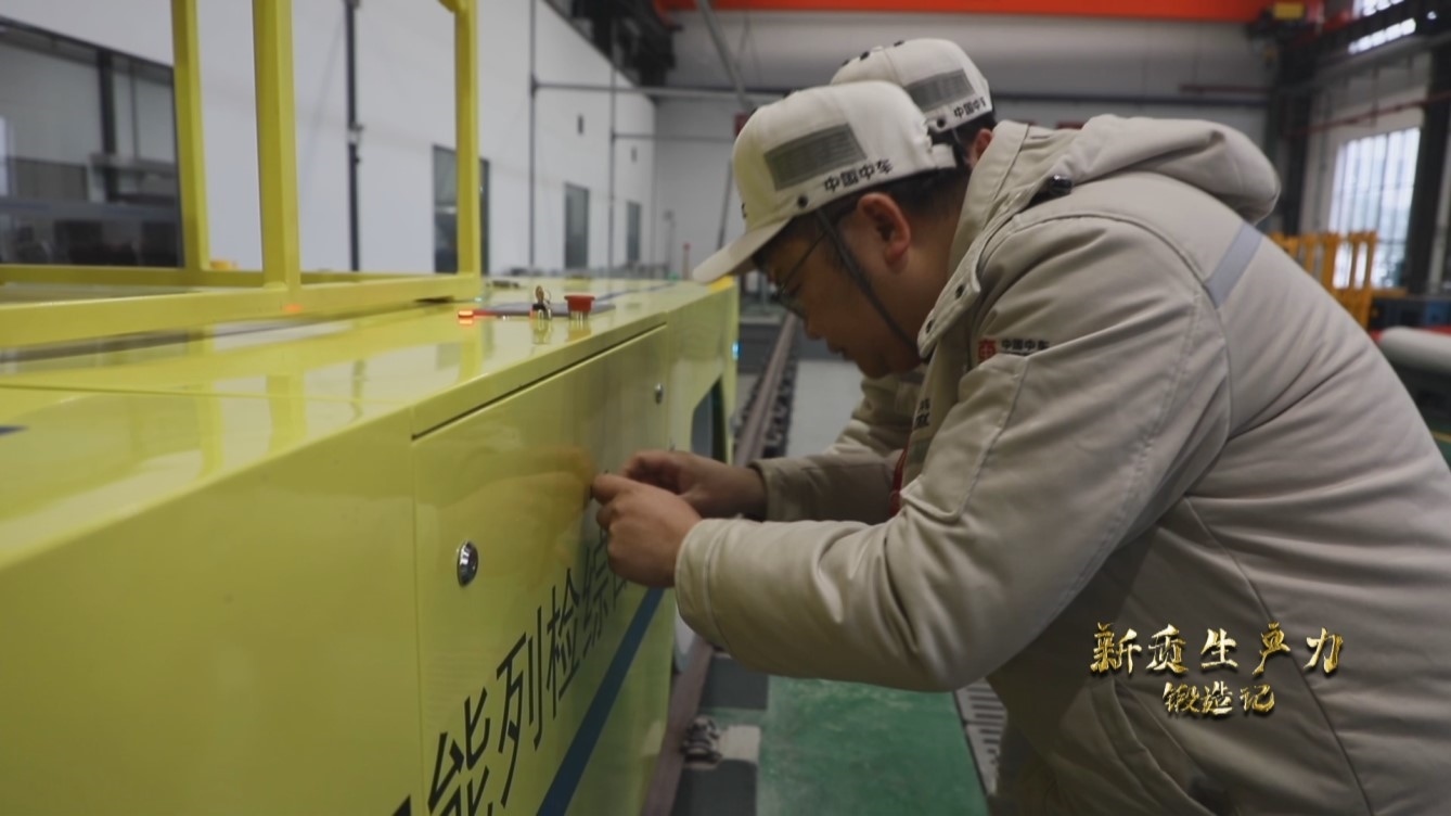 湖南株洲，算法測算團(tuán)隊(duì)正在做地鐵智能化檢測試驗(yàn)。