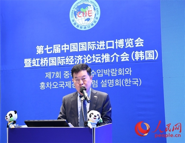 韓國貿(mào)易協(xié)會專務理事金高鉉發(fā)言。 人民網(wǎng) 程安康攝