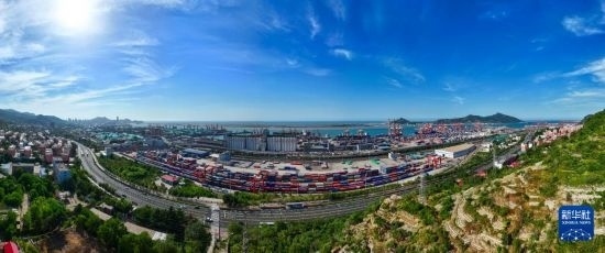 這是6月26日拍攝的中哈連云港物流合作基地（無人機(jī)照片）。新華社記者 季春鵬 攝