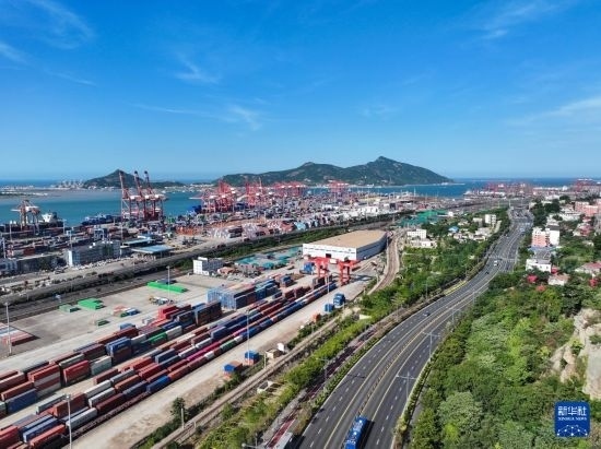 這是6月26日拍攝的中哈連云港物流合作基地（無人機(jī)照片）。新華社記者 季春鵬 攝