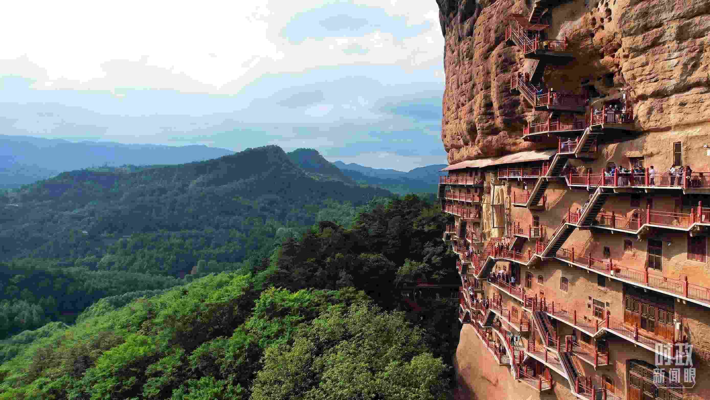 △ 麥積山石窟。（總臺記者馬凌峰拍攝）