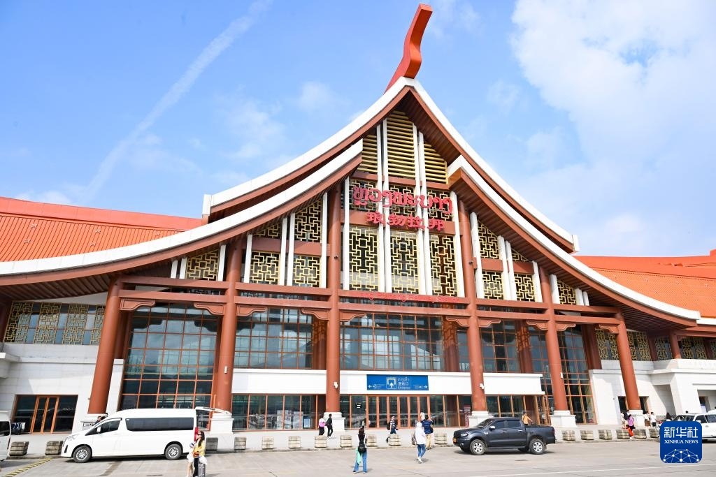 這是10月12日在老撾拍攝的瑯勃拉邦車站。新華社記者 程一恒 攝