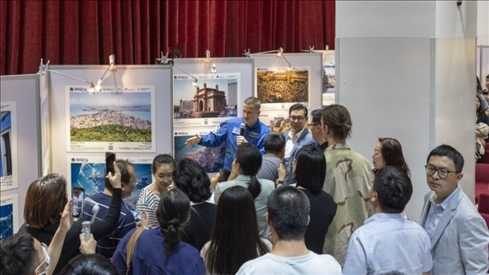 5月29日，“宇宙·金磚國(guó)家”圖片巡回展在北京舉辦，活動(dòng)現(xiàn)場(chǎng)吸引了眾多中國(guó)觀眾。北京俄羅斯文化中心供圖