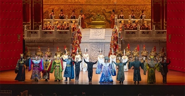 《圖蘭朵》演出劇照。何倫攝