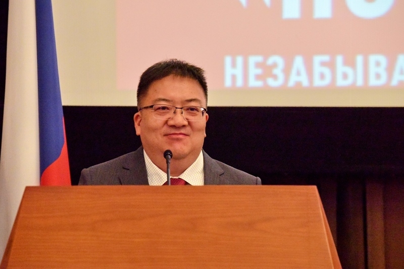 新華出版社社長匡樂成致辭。 主辦方供圖