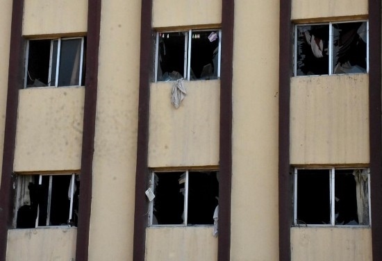 這是11月29日在敘利亞阿勒頗拍攝的一處遭襲建筑。新華社發(fā)