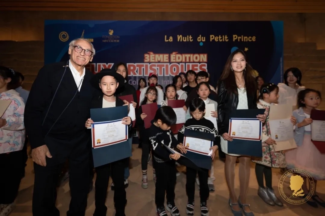 第三屆國際藝術聯(lián)創(chuàng)聯(lián)展盛大開幕。法中交流促進會供圖