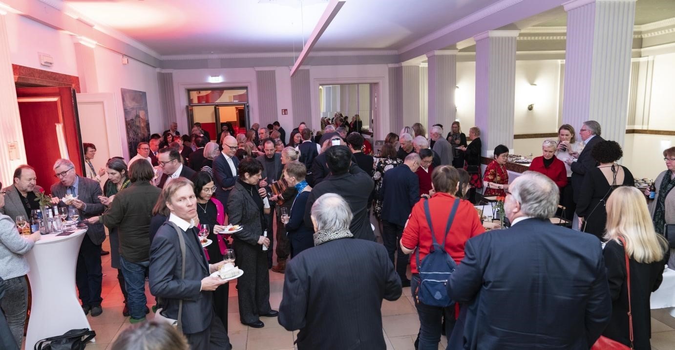 圖為新春酒會(huì)現(xiàn)場。紐倫堡-埃爾蘭根孔子學(xué)院供圖