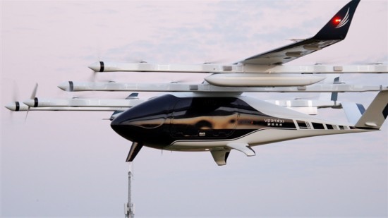 電動(dòng)垂直起降飛行器M1。受訪者供圖