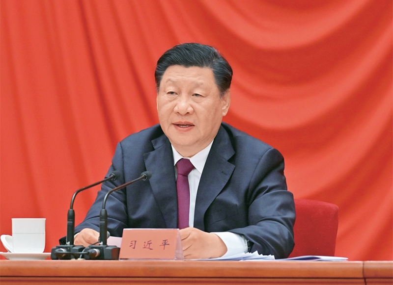 2022年5月10日，慶祝中國(guó)共產(chǎn)主義青年團(tuán)成立100周年大會(huì)在北京人民大會(huì)堂隆重舉行。中共中央總書(shū)記、國(guó)家主席、中央軍委主席習(xí)近平在大會(huì)上發(fā)表重要講話。 新華社記者 岳月偉/攝