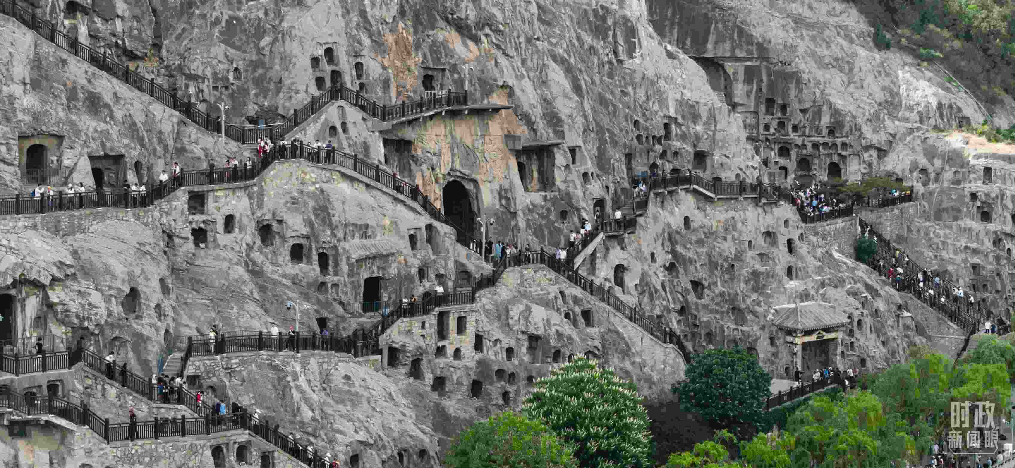 △龍門石窟。（總臺國廣記者李晉拍攝）