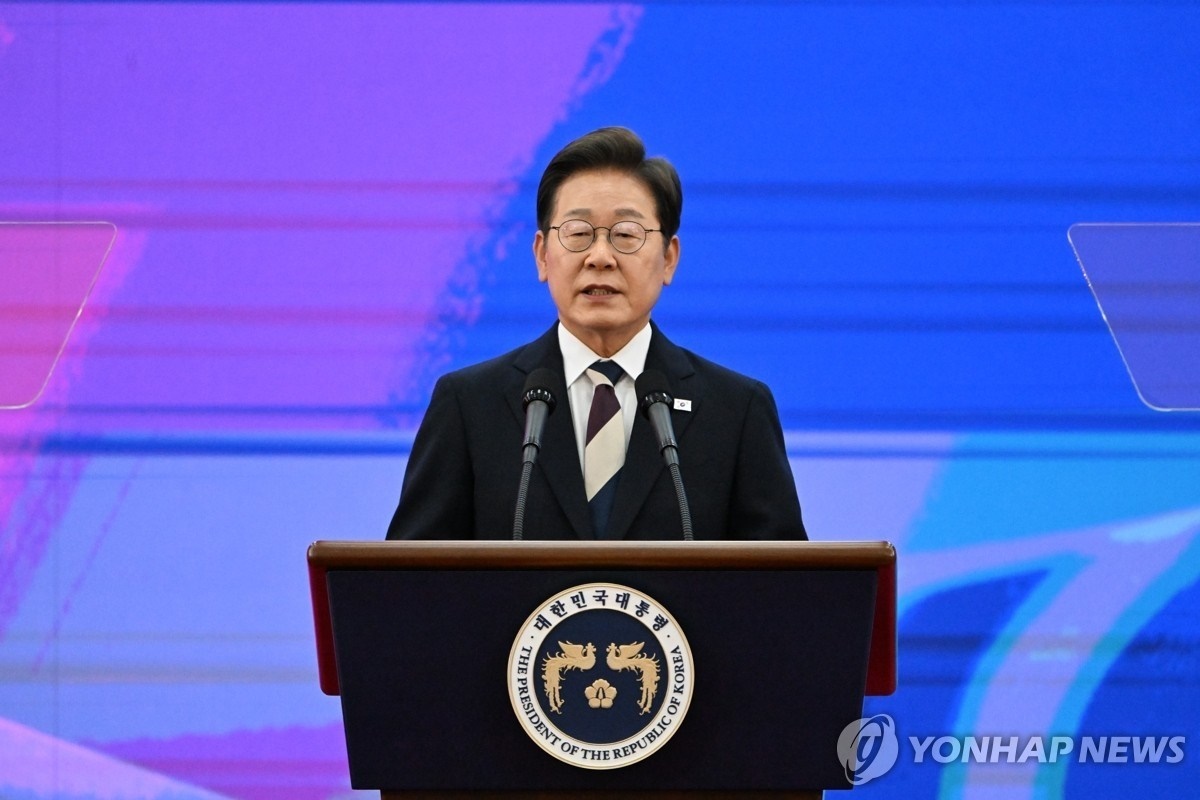 李在明4日上午在第21屆韓國總統(tǒng)就職宣誓儀式上宣誓就職。（圖片來源：韓聯(lián)社）